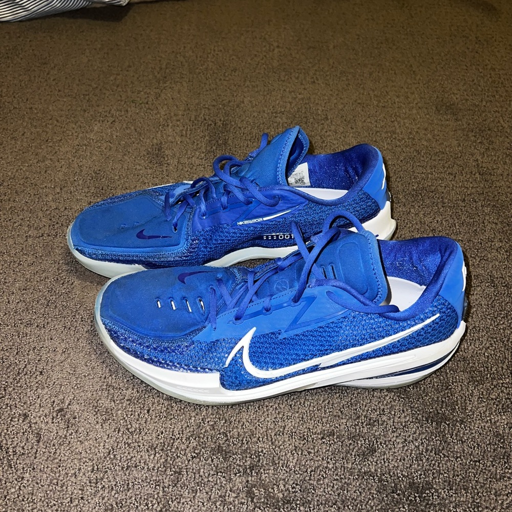 Nike air zoom GT cut